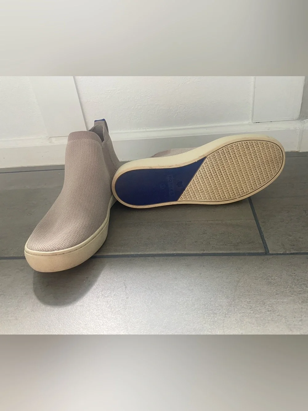 Rothy's Chelsea Boot in Lilac Gray - Sz 8.5